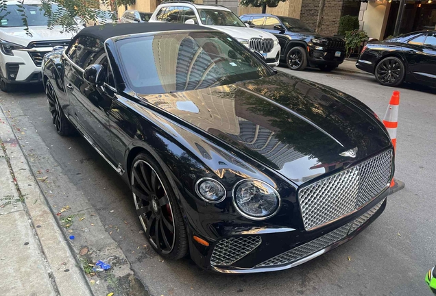 Bentley Continental GTC V8 2020