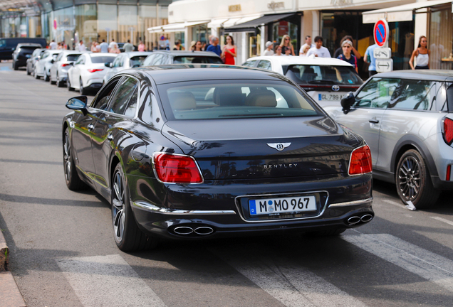 Bentley Flying Spur Hybrid
