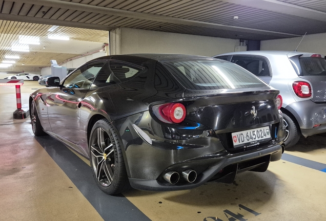 Ferrari FF