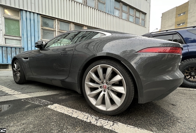 Jaguar F-TYPE S AWD Coupé