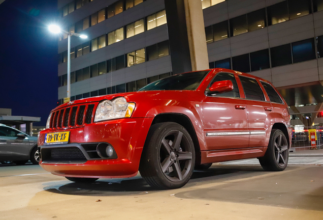Jeep Grand Cherokee SRT-8 2005