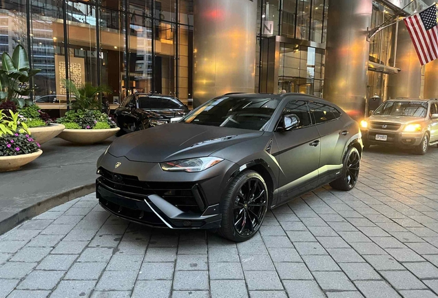 Lamborghini Urus S