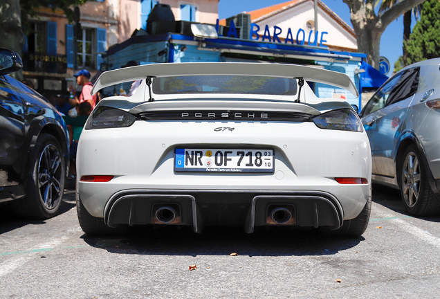 Porsche 718 Cayman GT4