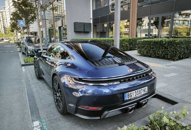 Porsche 992 Carrera 4 GTS MkII