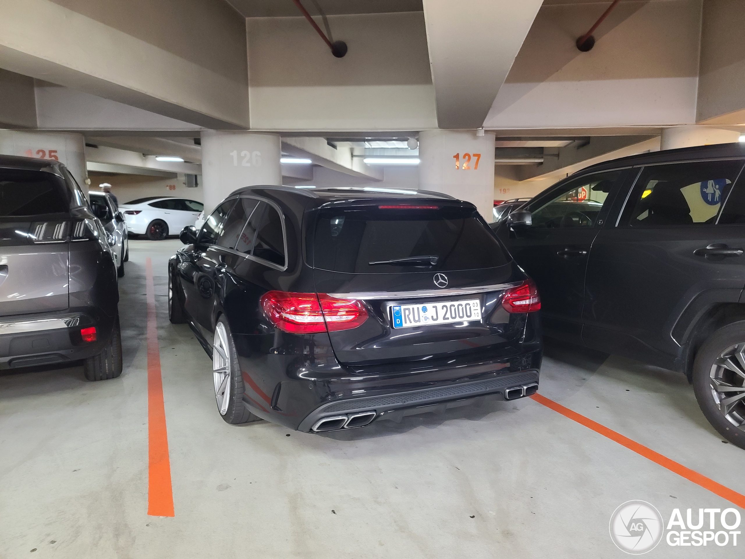 Mercedes-AMG C 63 Estate S205