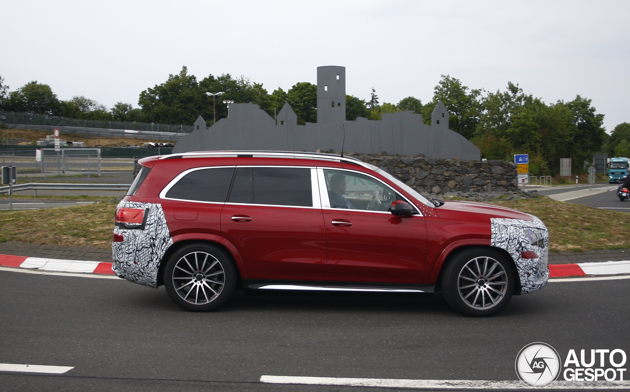 Mercedes-Maybach S 680 X223 2026