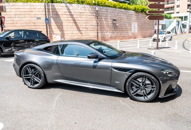 Aston Martin DBS Superleggera