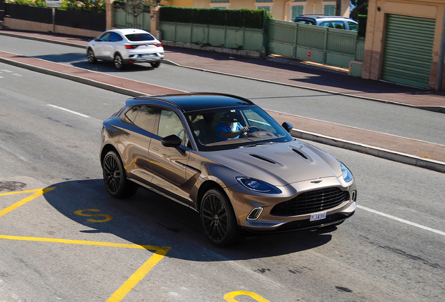 Aston Martin DBX