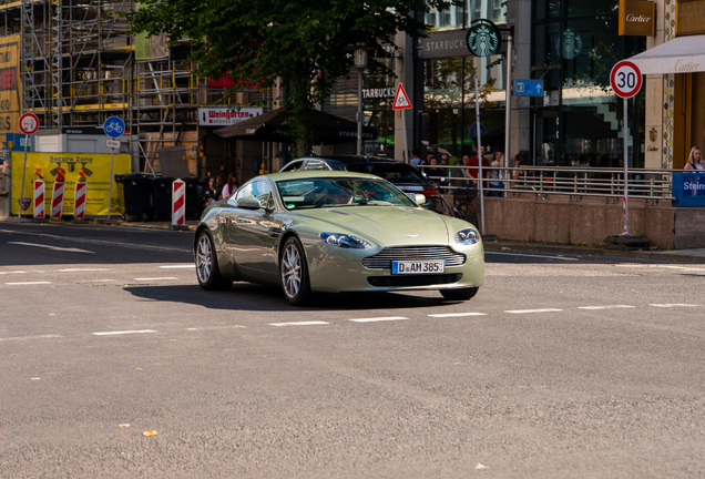 Aston Martin V8 Vantage