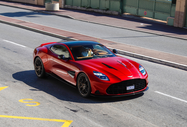 Aston Martin Vanquish 2025