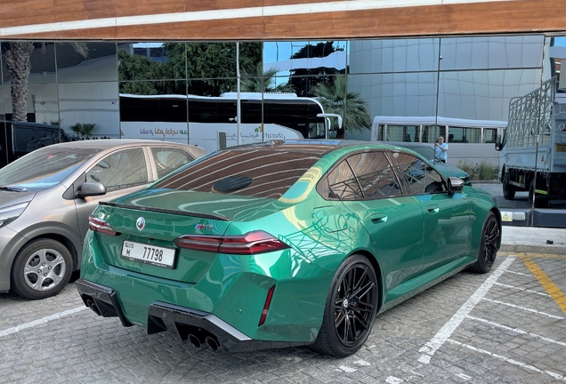 BMW M5 G90
