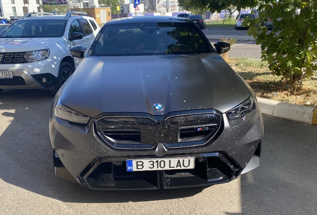 BMW M5 G90