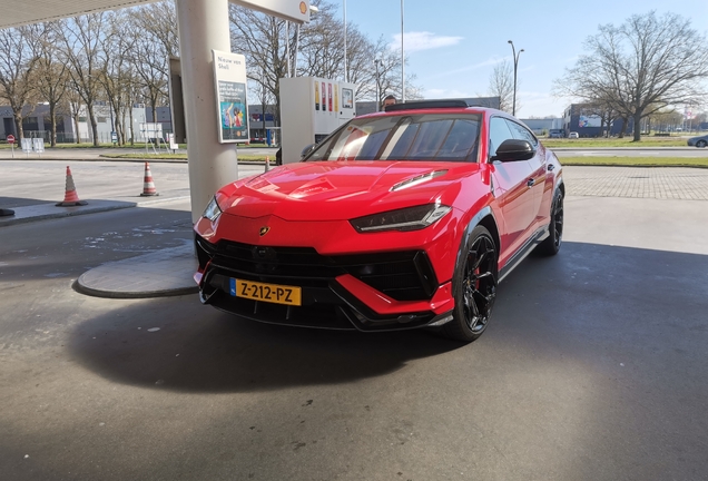 Lamborghini Urus Performante
