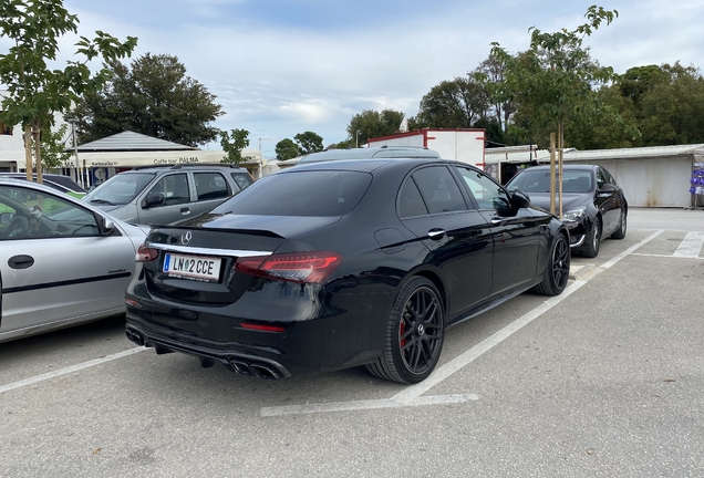 Mercedes-AMG E 63 S W213 2021