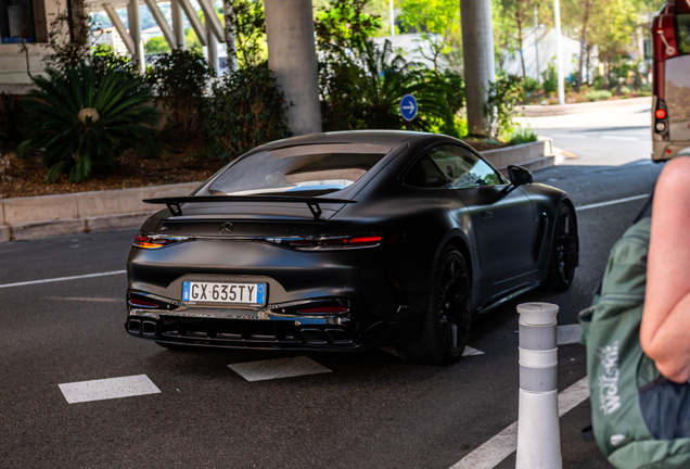 Mercedes-AMG GT 63 C192