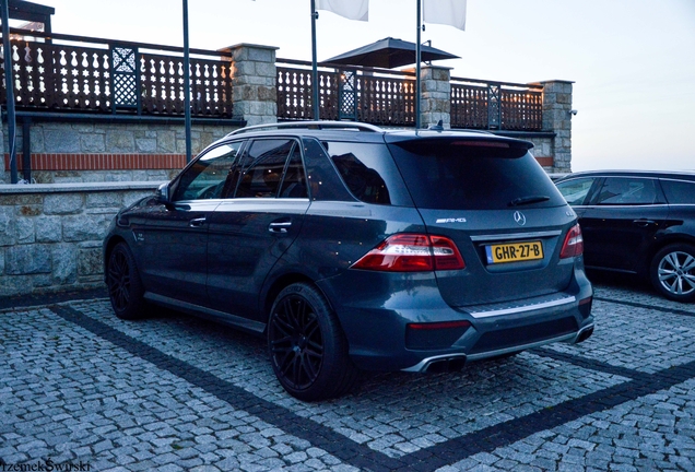 Mercedes-Benz ML 63 AMG W166