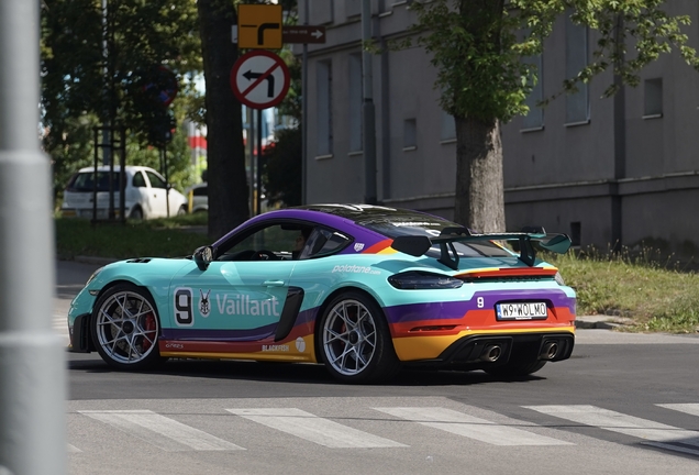 Porsche 718 Cayman GT4 RS