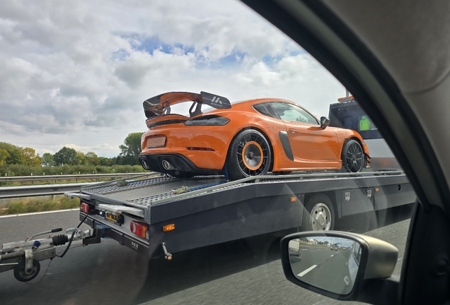 Porsche 718 Cayman GT4 RS Weissach Package Manthey Racing The Tulip