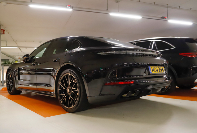 Porsche 972 Panamera Turbo S E-Hybrid