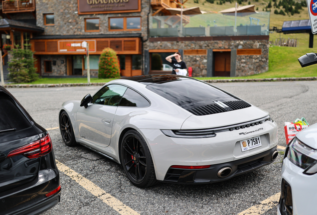 Porsche 992 Carrera 4 GTS MkI