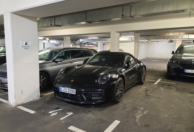 Porsche 992 Carrera 4S Cabriolet MkI