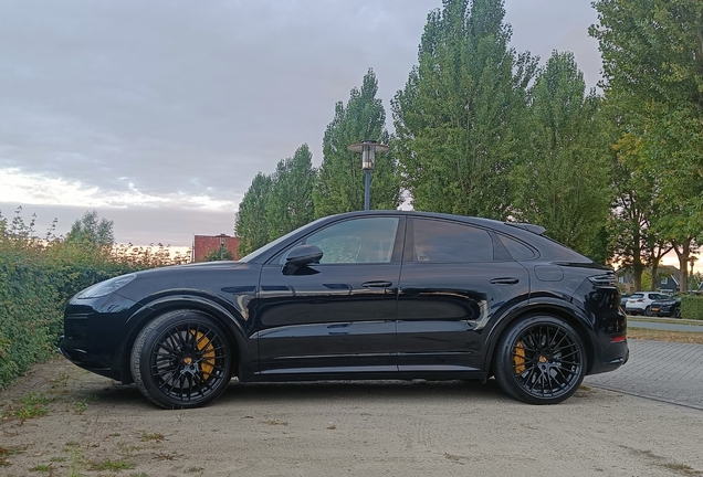 Porsche Cayenne Coupé Turbo S E-Hybrid