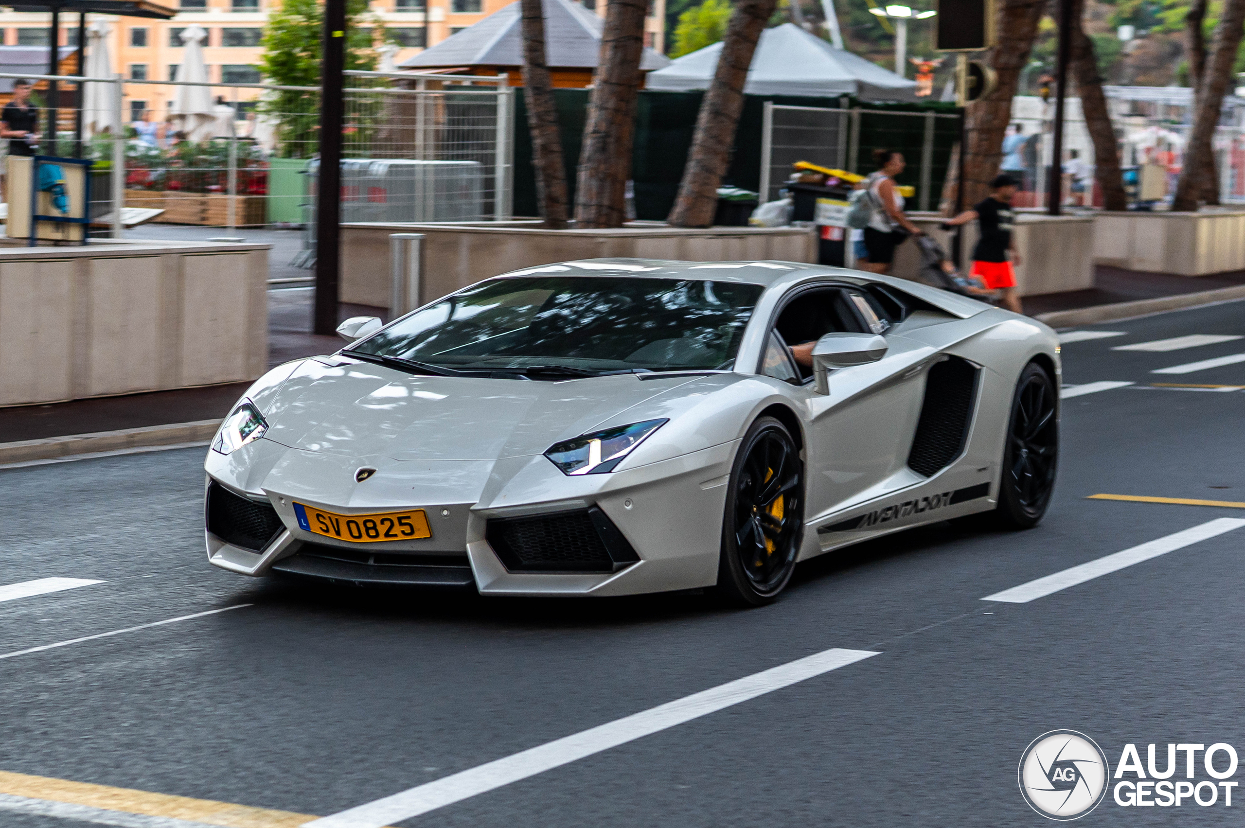 Lamborghini Aventador LP700-4