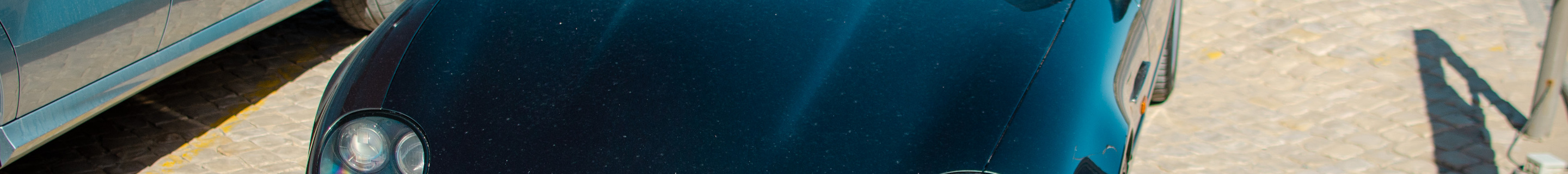 Aston Martin DB7 Volante