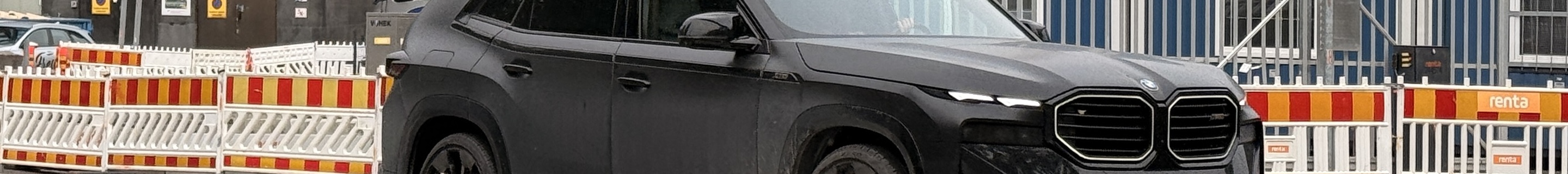 BMW XM G09