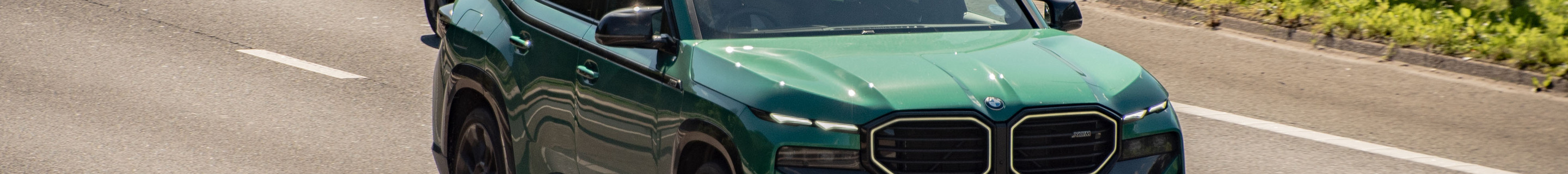 BMW XM G09