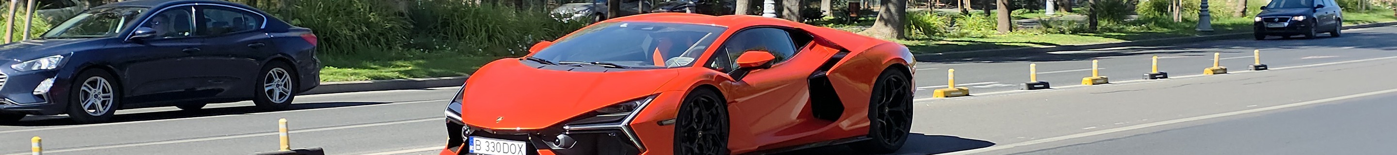 Lamborghini Revuelto