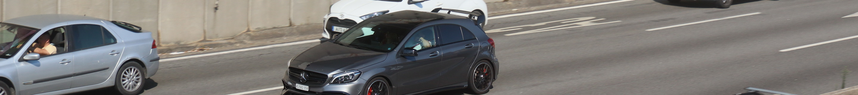 Mercedes-AMG A 45 W176 2015