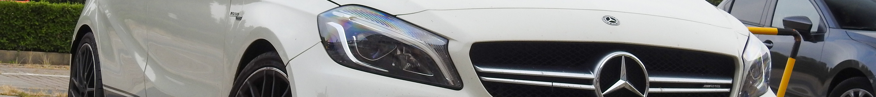 Mercedes-AMG A 45 W176 2015