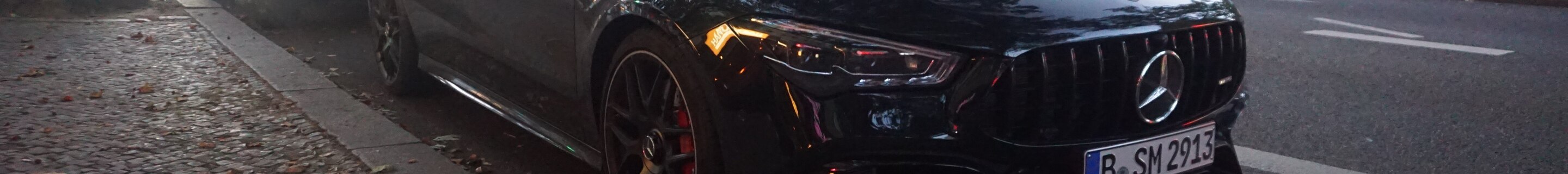 Mercedes-AMG CLA 45 S Shooting Brake X118