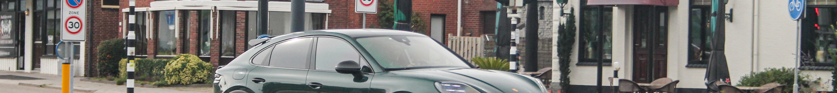 Porsche Cayenne Coupé Turbo E-Hybrid