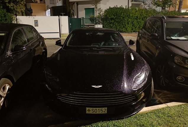Aston Martin DB11 V8