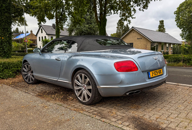 Bentley Continental GTC V8