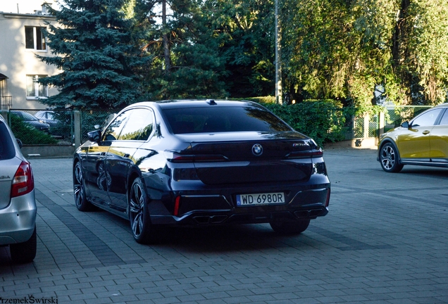 BMW M760e xDrive