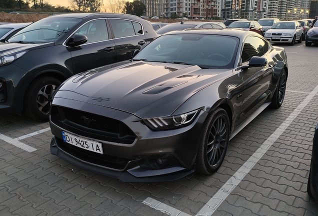 Ford Mustang GT 2015