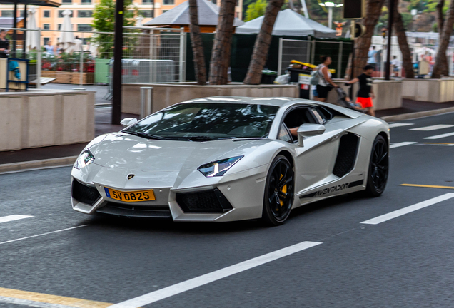Lamborghini Aventador LP700-4
