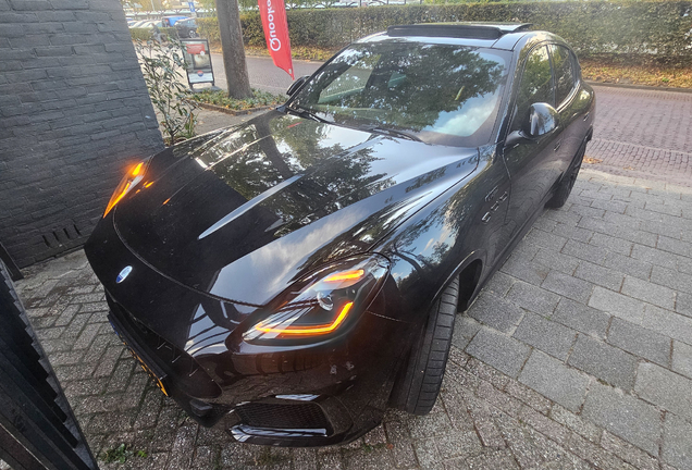 Maserati Grecale Trofeo