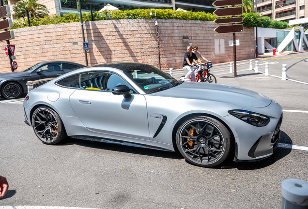 Mercedes-AMG GT 63 C192