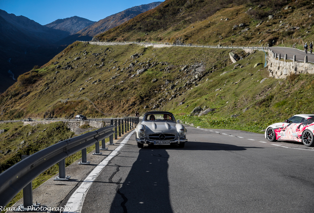 Mercedes-Benz 300SL Roadster