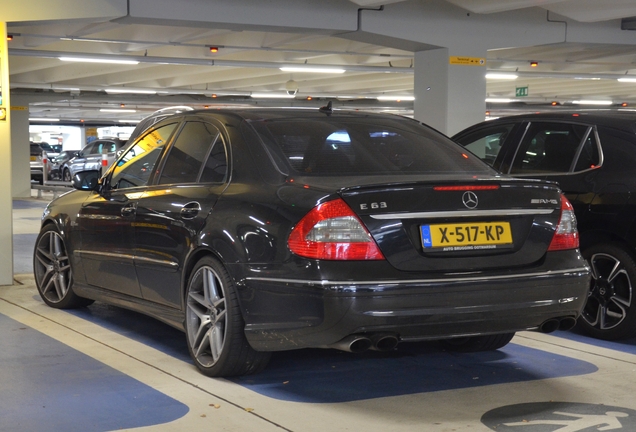 Mercedes-Benz E 63 AMG