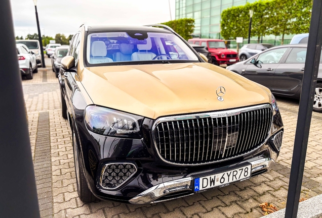 Mercedes-Maybach GLS 600 2024