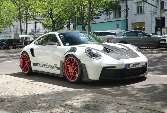 Porsche 992 GT3 RS MkI Weissach Package