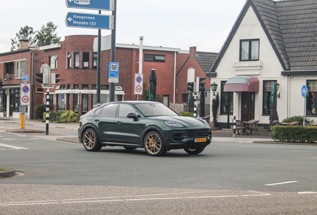 Porsche Cayenne Coupé Turbo E-Hybrid
