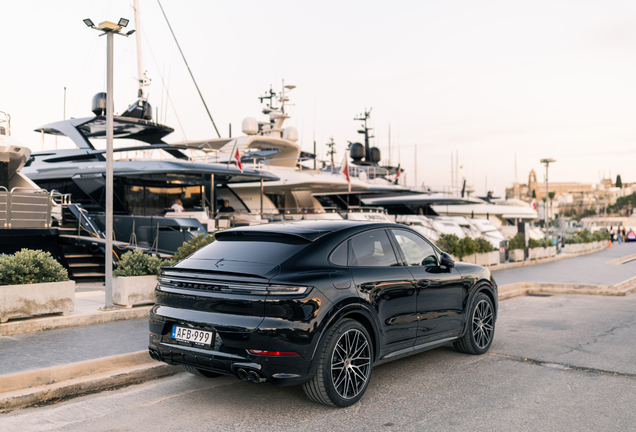 Porsche Cayenne Coupé Turbo E-Hybrid