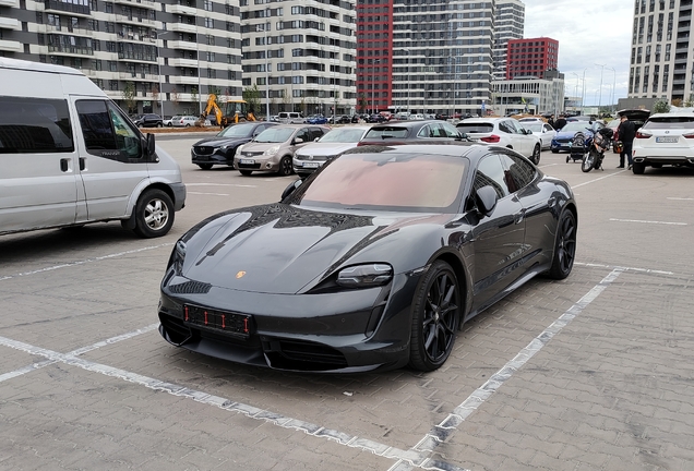 Porsche Taycan Turbo MkI