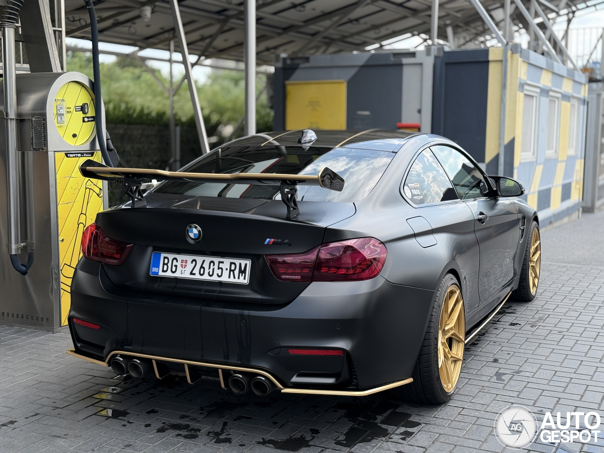 BMW M4 F82 Coupé - 25 September 2025 - Autogespot